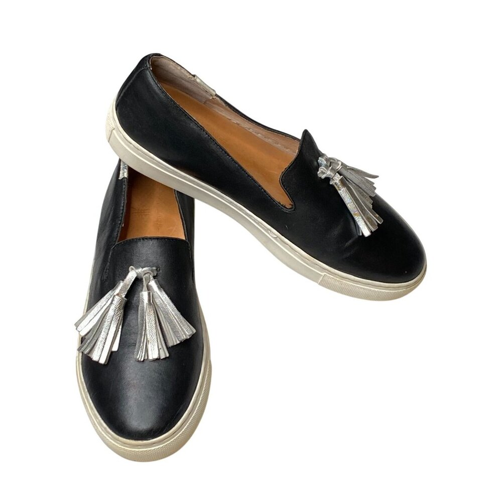 Sylvia Noster Slip-on Sneakers with Silver Tassels Women Size 8 Black Leather - Picture 2 of 12